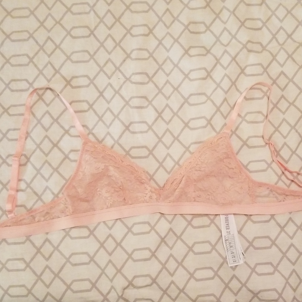 40% off if bundled! Lace bralette